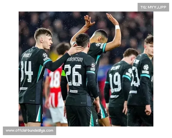 埃因霍温三叉戟强势发威,加克波萨卡西蒙斯欧冠联手参与十四球